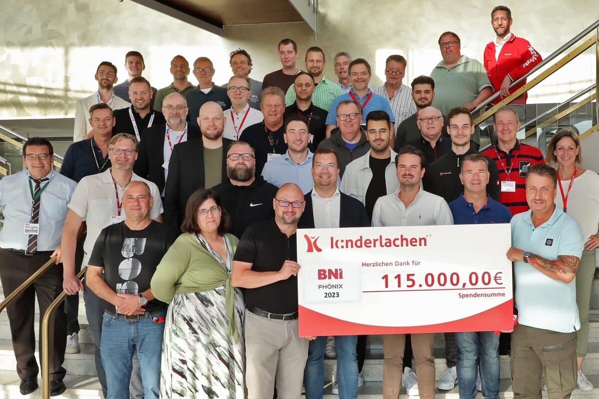 Spendenübergabe des BNI Chapter Phönix Dortmund an Kinderlachen e. V. im Jahr 2023: 115.000 €